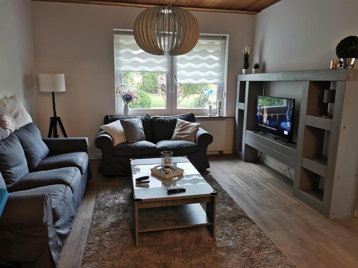 Ferienhaus Apartments Emmerthal Esterno foto